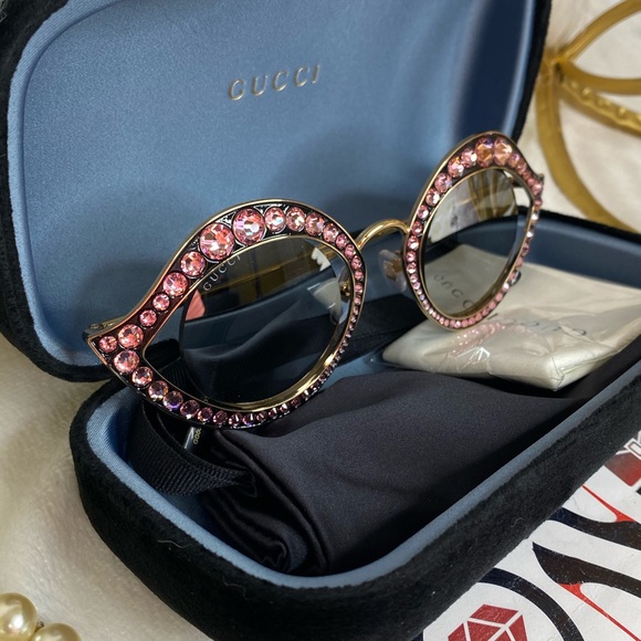 💄Gucci 😎 Sunglasses Cat eye🐅 - Picture 2 of 8